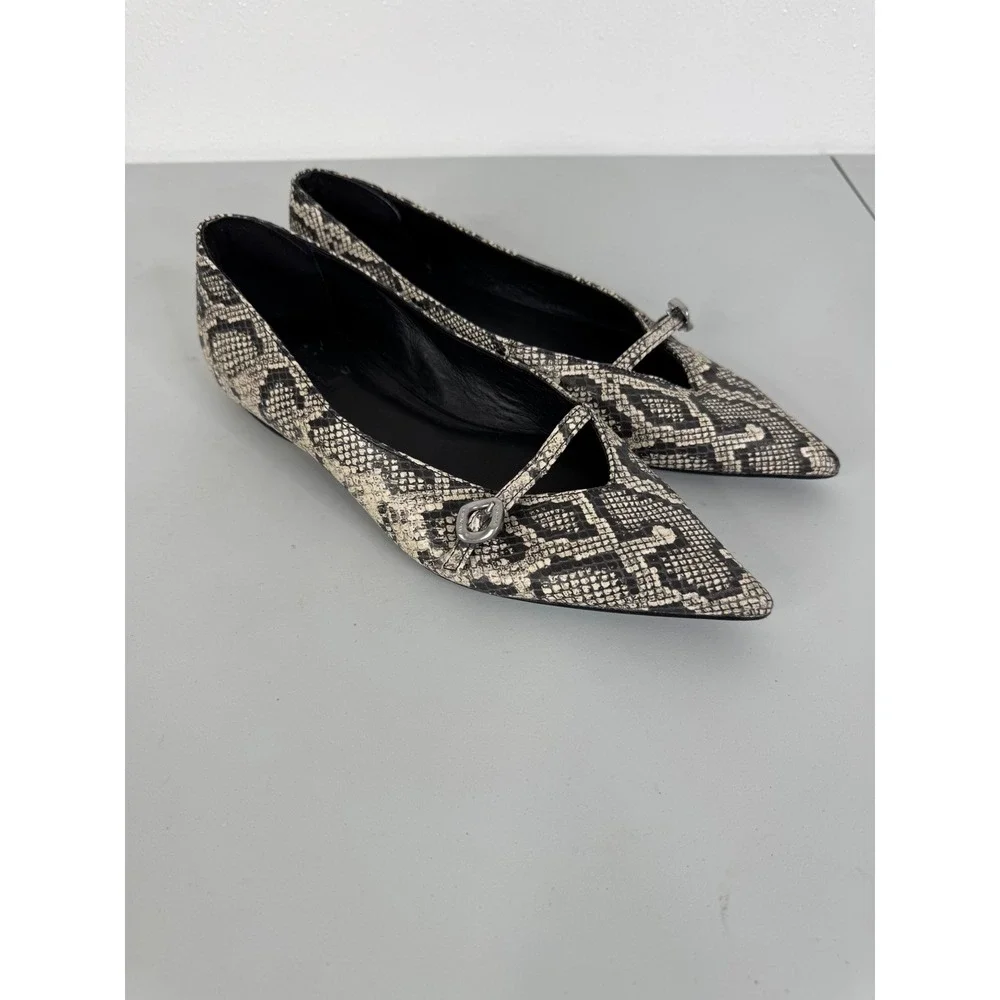 Rebecca Minkoff Snakeskin Embossed Pointed Toe Flats Black Cream Buckle 7.5M
